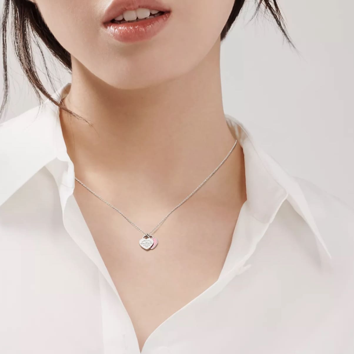 COLLAR DOBLE PLACA ROSA